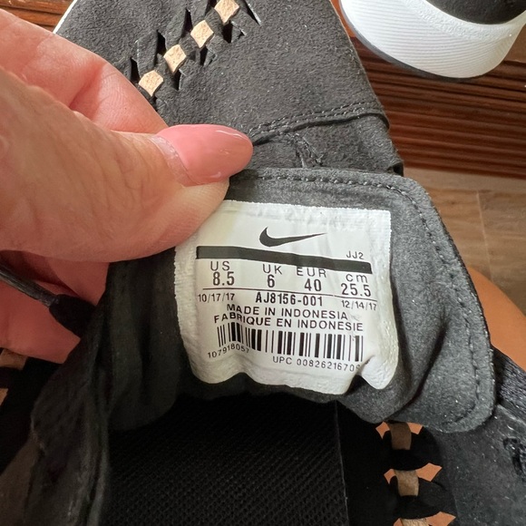 Nike Dualtone Racer Woven Women’s 8.5 NIB - Picture 10 of 11